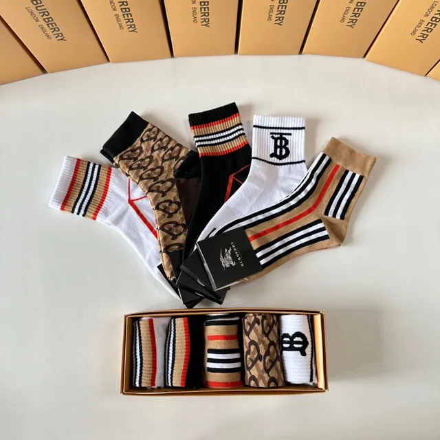 Burberry Monogram y Rayas Calcetines Crew y Tobilleros 8