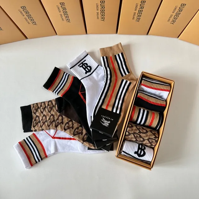 Burberry Monogram y Rayas Calcetines Crew y Tobilleros 9