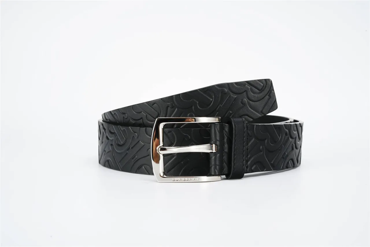 Burberry Monogram কালো চামড়ার বেল্ট 4
