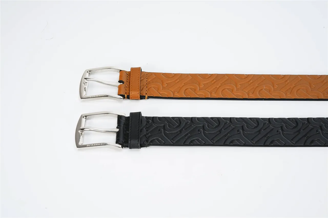 Burberry Monogram কালো চামড়ার বেল্ট 9