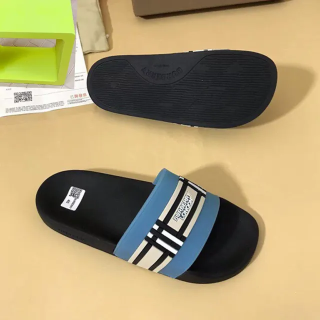 Burberry Slide Black Blue Molded Rubber Sole Wide Striped Strap Slippers 4