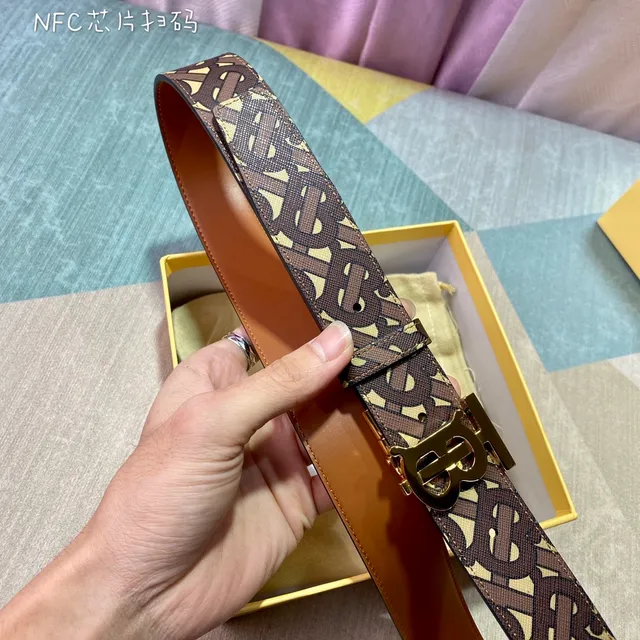 Burberry TB Monogram Ceinture en cuir réversible 3
