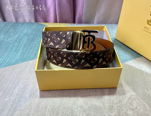Burberry TB Monogram Ceinture en cuir réversible 8
