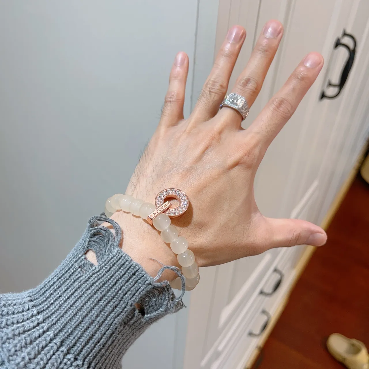Bvlgari B.zero1 Beige Gold Beaded Pavé-Diamond Ring Charm Bracelet 8