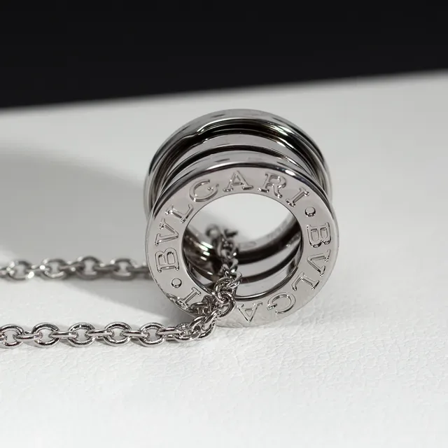 Bvlgari B.zero1 多环圆柱吊坠项链 5