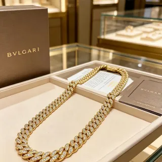 Bvlgari Pavé-Set क्यूबन लिंक डायमंड नेकलेस