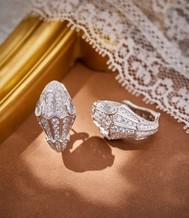 Bvlgari Serpenti Pavé Diamond and Emerald Snake-Head Earrings 2