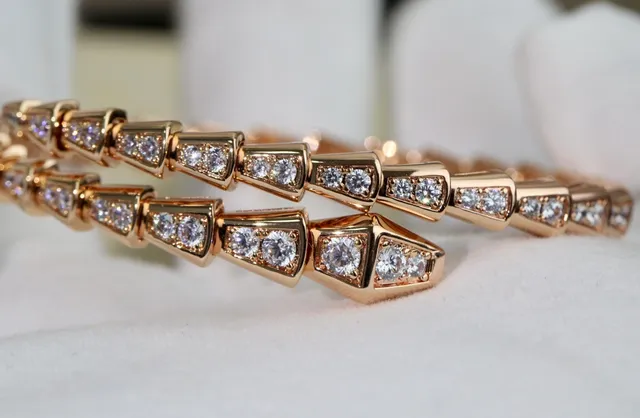 Bvlgari Serpenti Pavé Bracelet Serpent Enroulé Or Rose 3