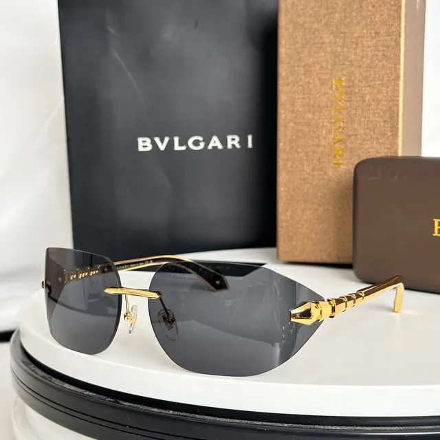 Bvlgari Serpenti बिना किनारों के ग्रेडिएंट शील्ड सनग्लासेस 7