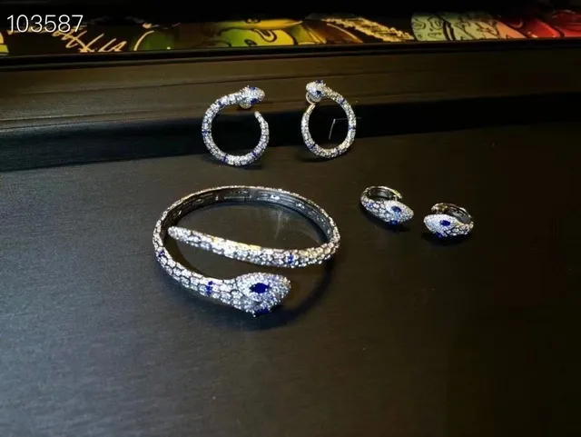 Bvlgari Serpenti Motivo de serpente prata azul Pavé-Set pulseira de diamantes 3