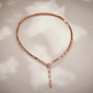 Bvlgari Serpenti Viper 玫瑰金 Pavé 钻石 项链