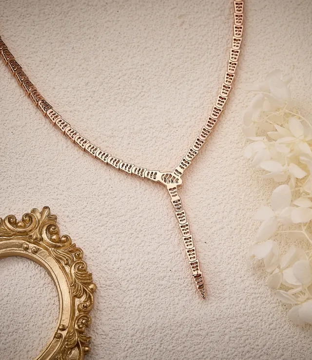 Bvlgari Serpenti Viper قلادة ذهب وردي مرصعة بالماس 5