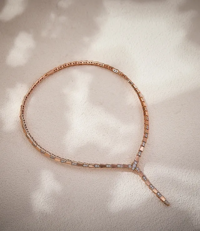 Bvlgari Serpenti Viper قلادة ذهب وردي مرصعة بالماس 7