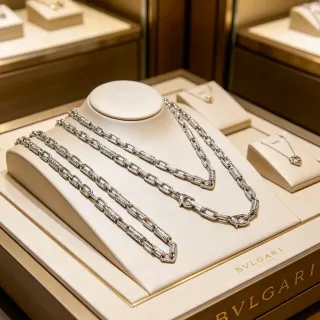 Bvlgari Silver Beige Chunky Link Chain Textured Cylindrical Accents Necklace