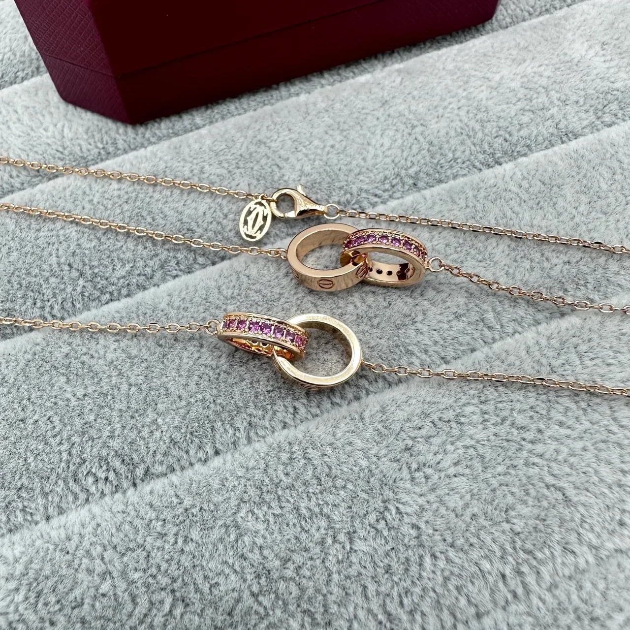 Bracelet Cartier Love Double Interlocking Anneau Pierre Pavé Rose Tono Doré 2