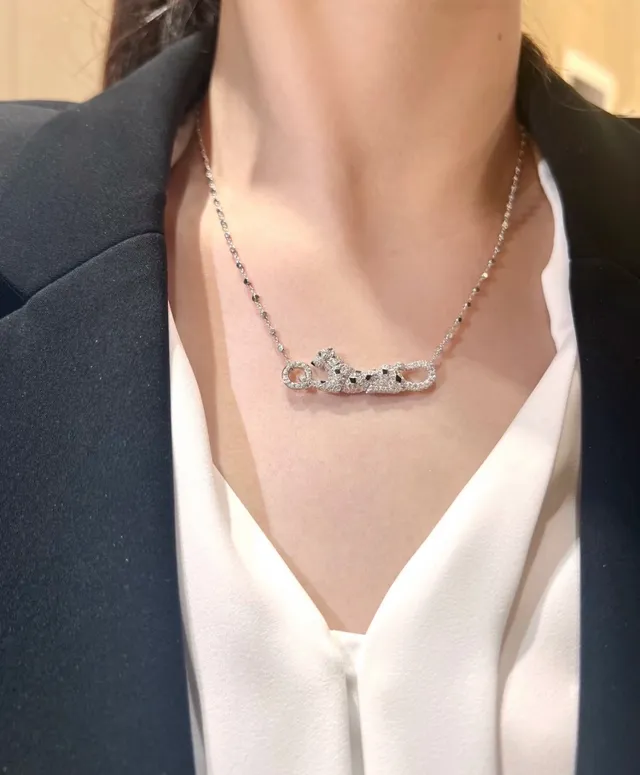 Cartier Panthère diamantes y esmeraldas pantera collar 9