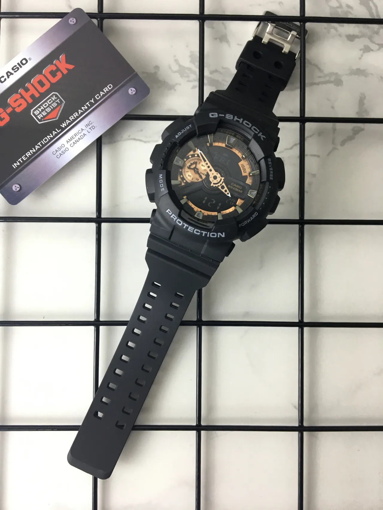 Casio G-Shock GA-100 黑色和铜色 运动手表 6