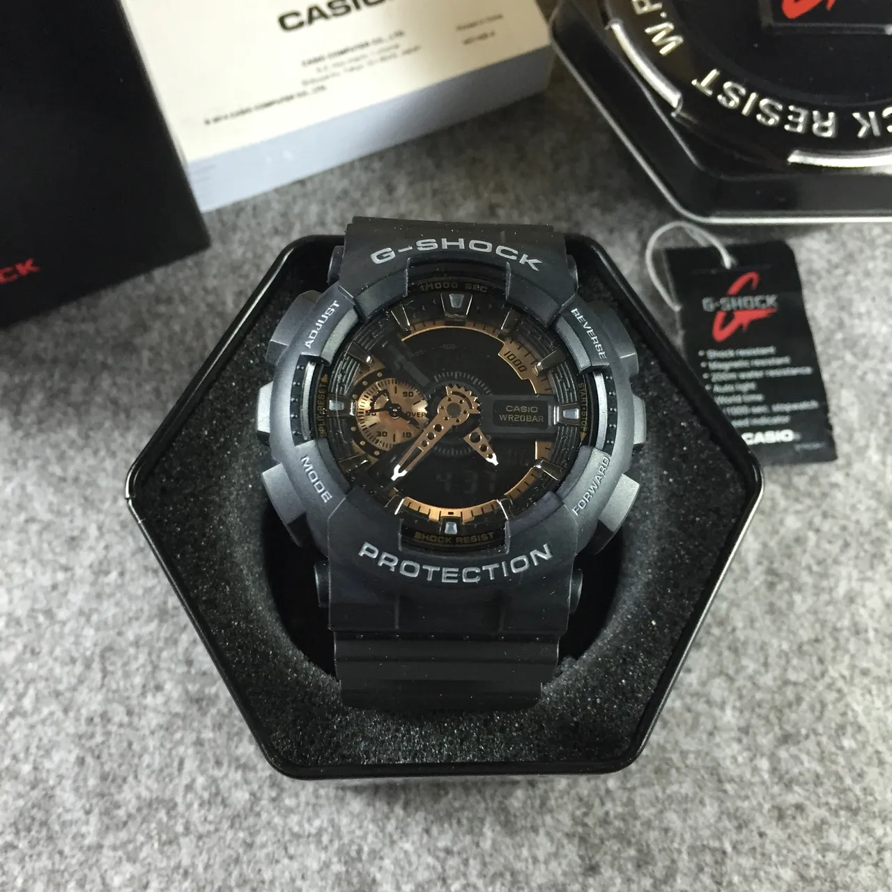Casio G-Shock GA-100 黑色和铜色 运动手表 13