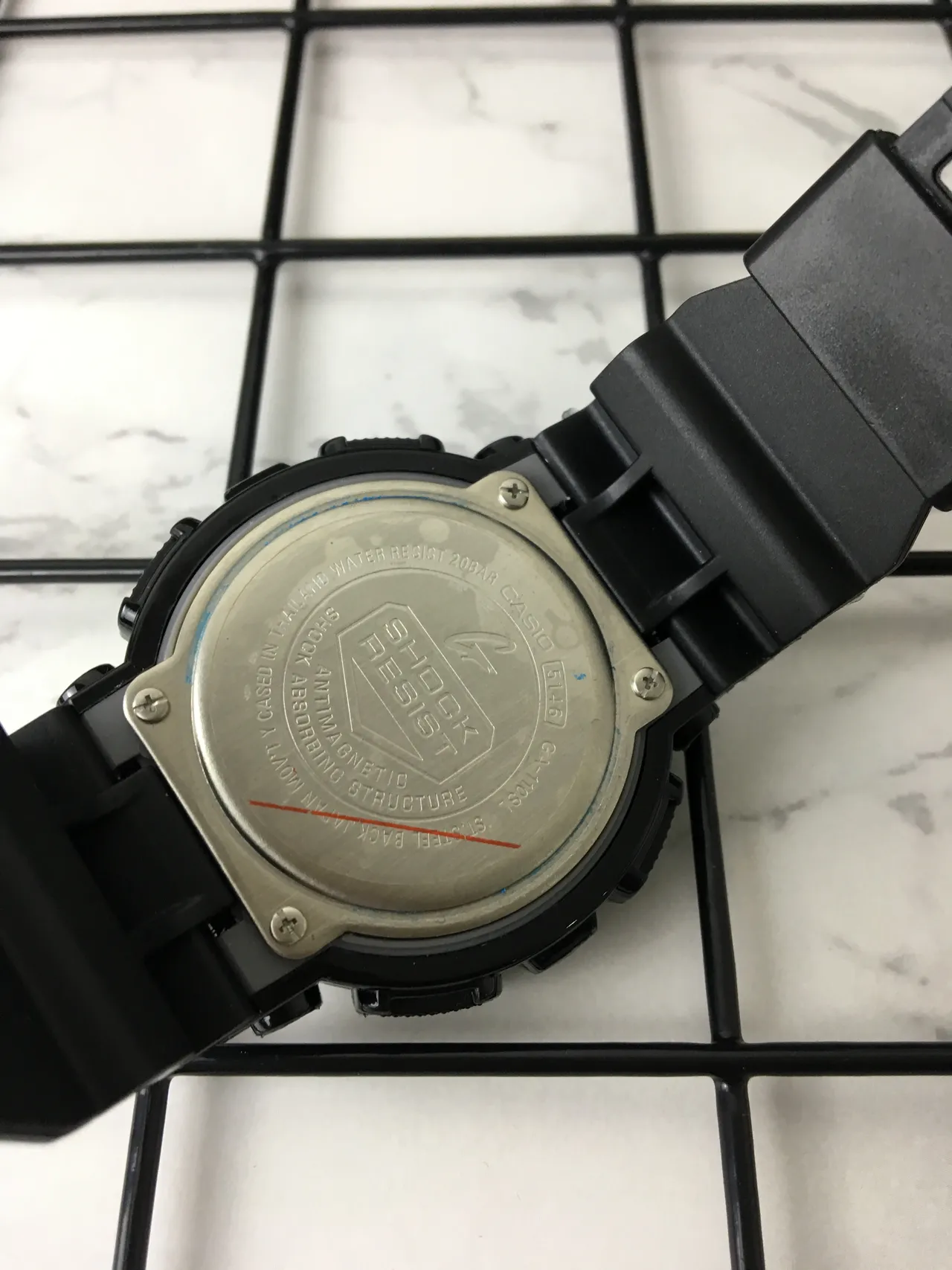 Casio G-Shock GA-100 裂纹图案 黑色 运动手表 4