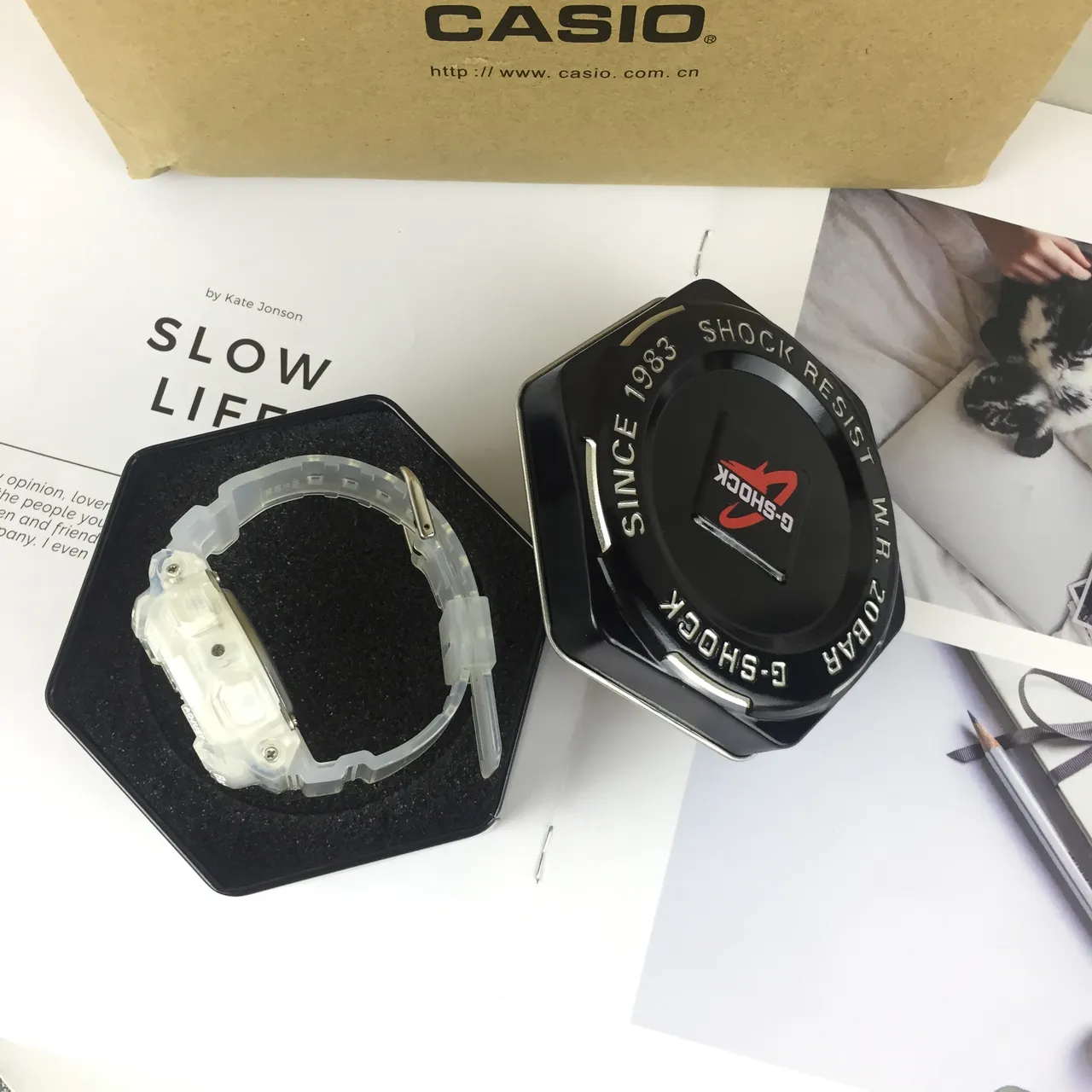 Casio ساعة رياضية مع وجه تناظري-رقمي شفاف رمادي من راتنج 5