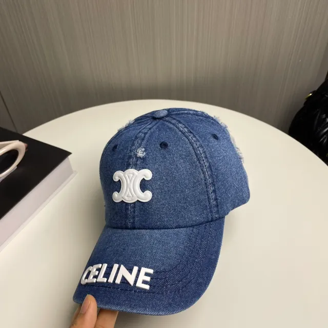 Celine Casquette baseball en jean bleu et blanc usée 3