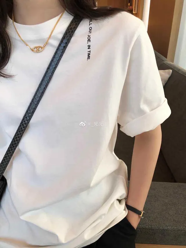 Celine Triomphe Collier Doré Ovale CC Logo 2