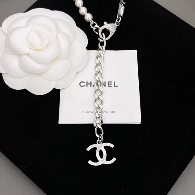 Chanel Bijoux Fantaisie Pulsera de perlas y esmalte negro con eslabones 5