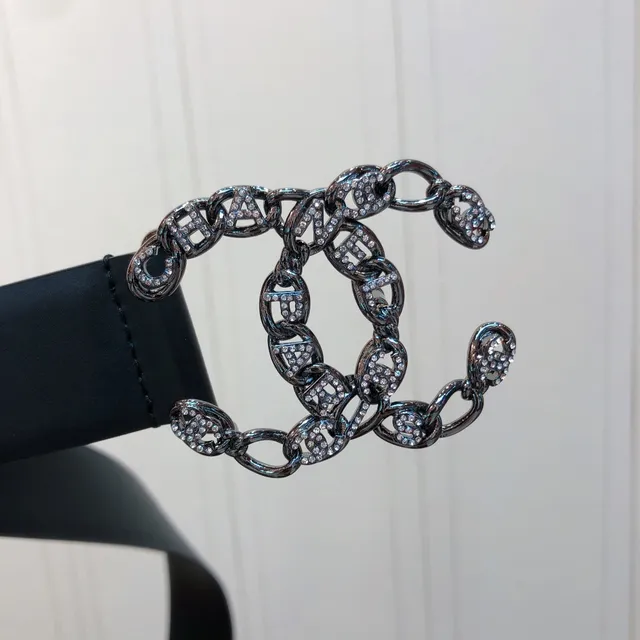 Chanel CC Belt negro plata suave cristal-embellished hebilla interlocking correa de cuero 5
