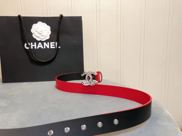 Chanel CC Belt Red Black Textured Silver-Tone Buckle Leather Belt 5