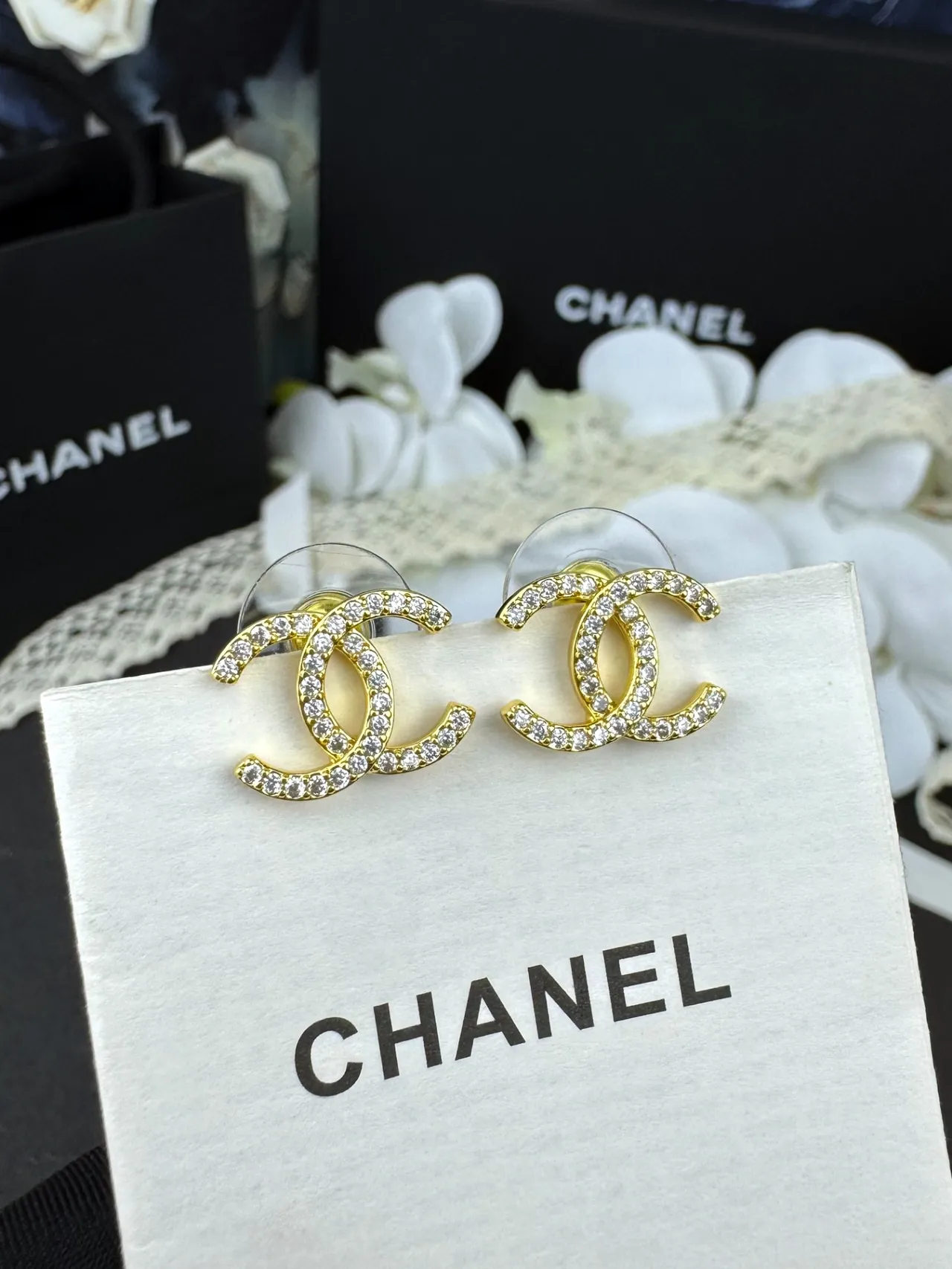 Chanel CC Gold Black Pavé-Crystal Interlocking Logo Earrings 3