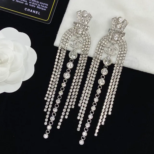Chanel Boucles d'oreilles Cristal Frange Logo CC pendantes 5