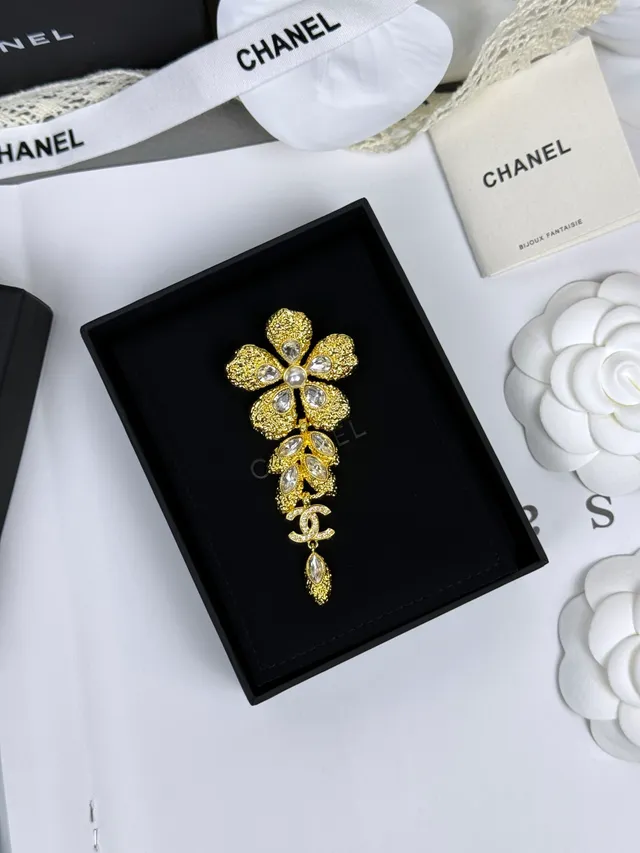 Chanel Floral Brooch Gold White Textured Brooch 9