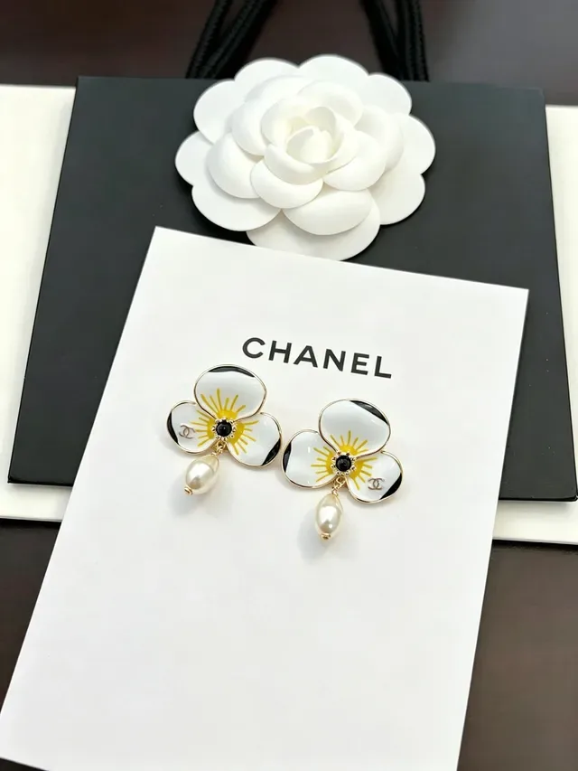 Chanel Floral Enamel and Pearl Drop Earrings 6