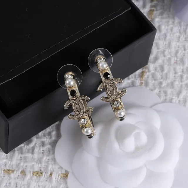 Chanel Gold White Metal Pearl And Crystal Embellished Earrings 4