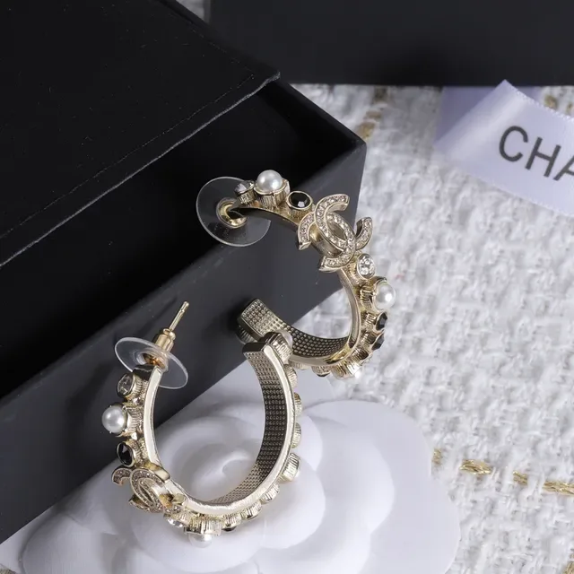 Chanel Gold White Metal Pearl And Crystal Embellished Earrings 5