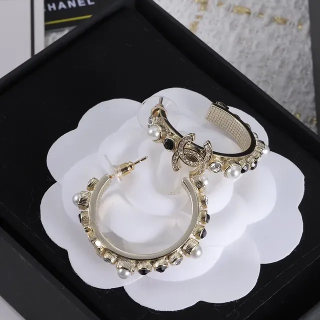 Chanel Gold White Metal Pearl And Crystal Embellished Earrings 7