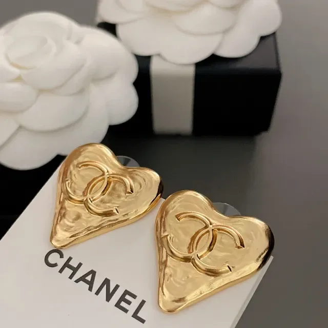 Chanel Heart CC গোল্ড-টোন কানের দুল 3