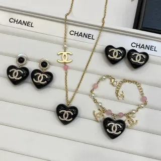Chanel Heart-Shaped Black Resin Crystal CC Logo Necklace