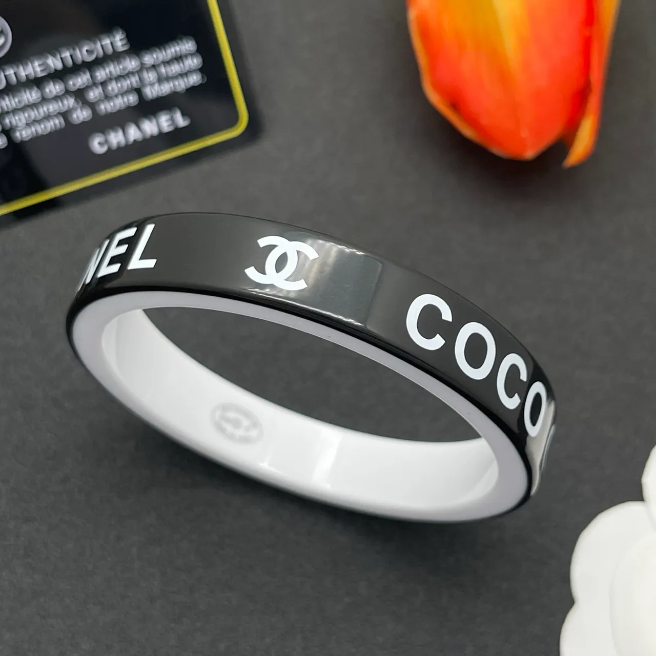 Chanel Logo Bracelet Noir et Blanc 8