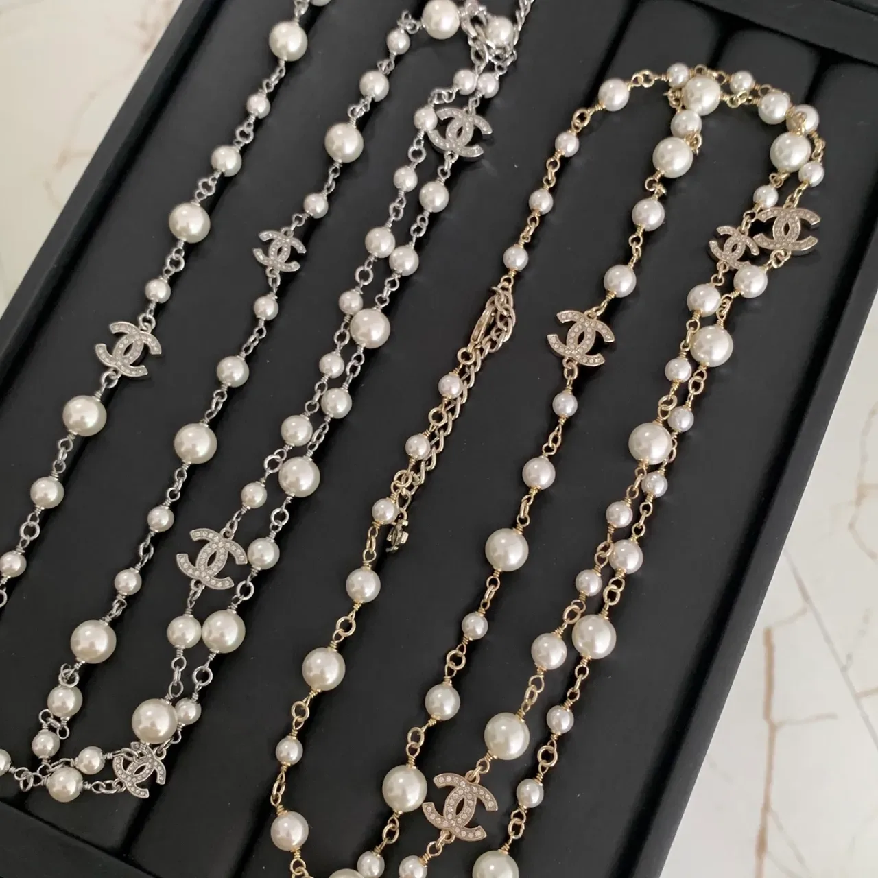 Chanel Pearl and Chain CC Logo Necklace 3
