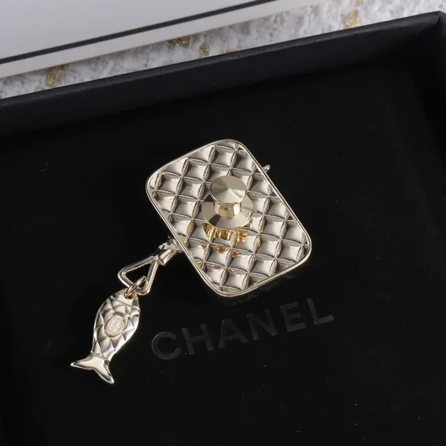 Chanel Pearl and Enamel Fish Charm Brooch 6