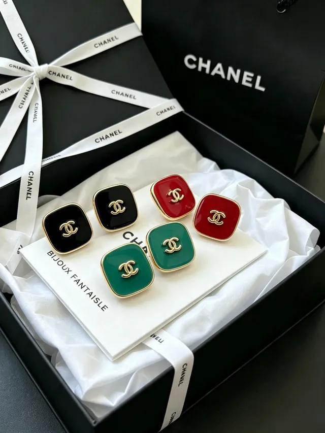 Chanel Red Enamel Square CC Logo Stud Earrings 4
