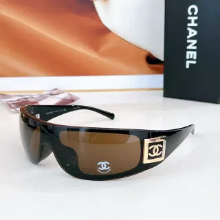 Chanel Gafas de Sol Escudo Negro Marrón Wraparound Acetato Brillante