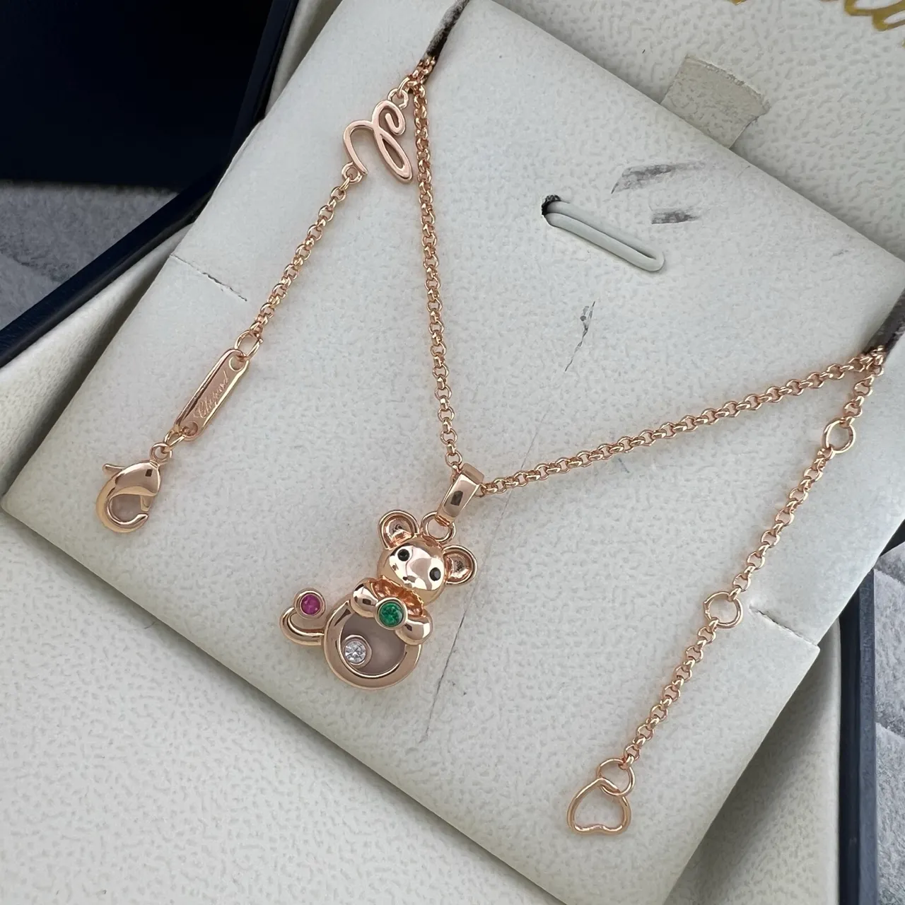 Chopard Happy Bear Pingente de ouro e prata com detalhes engastados em gemas 5