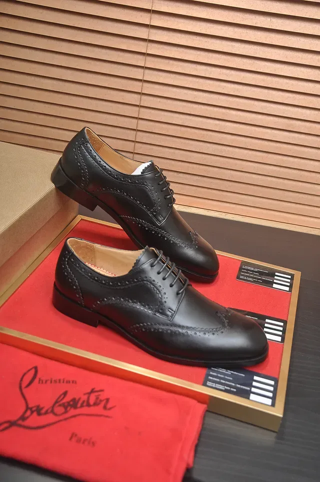 Christian Louboutin 全布洛格 黑色 红色 皮革 4