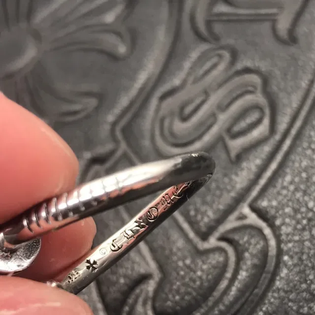 Chrome Hearts Cross Cap خاتم فضة مصقول نقش زهوري 6