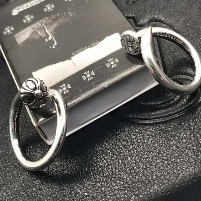 Chrome Hearts Cross Cap خاتم فضة مصقول نقش زهوري 7