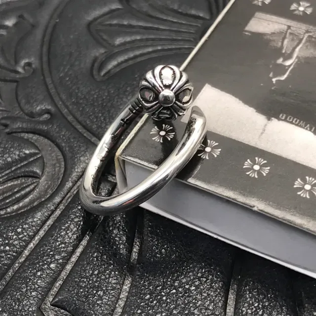Chrome Hearts Cross Cap خاتم فضة مصقول نقش زهوري 9