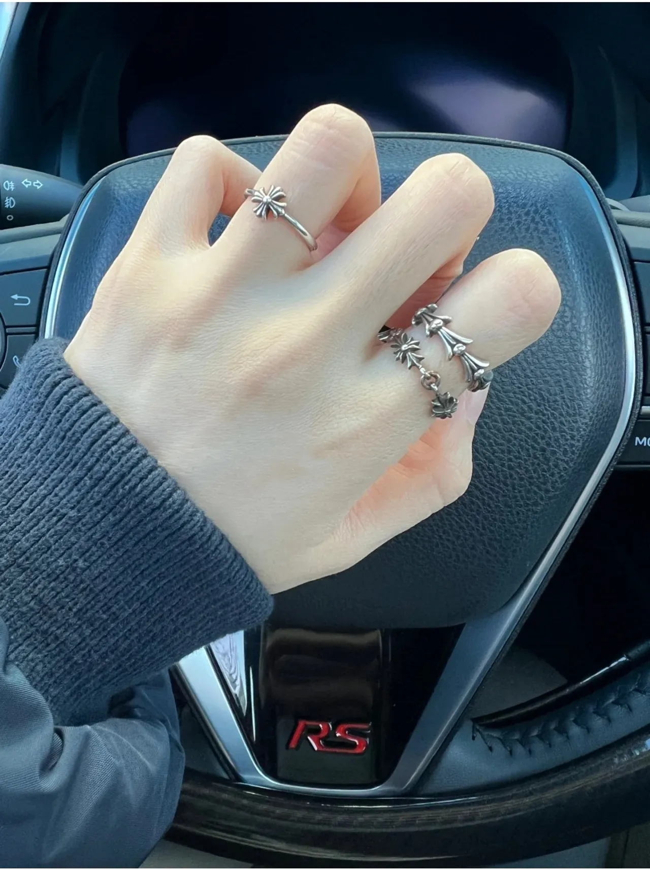 Chrome Hearts Bague Croix Argent Polie Motif Orné Bague 2