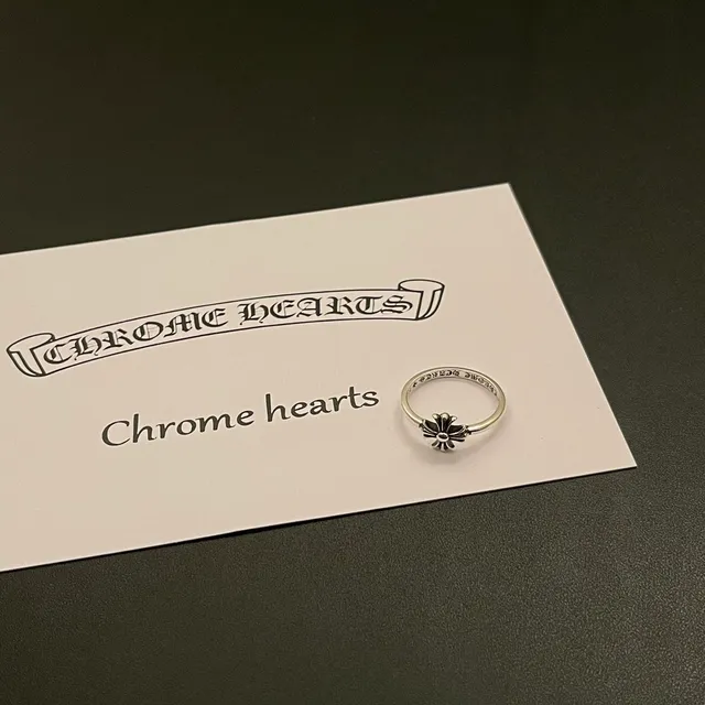 Chrome Hearts Bague Croix Argent Polie Motif Orné Bague 4